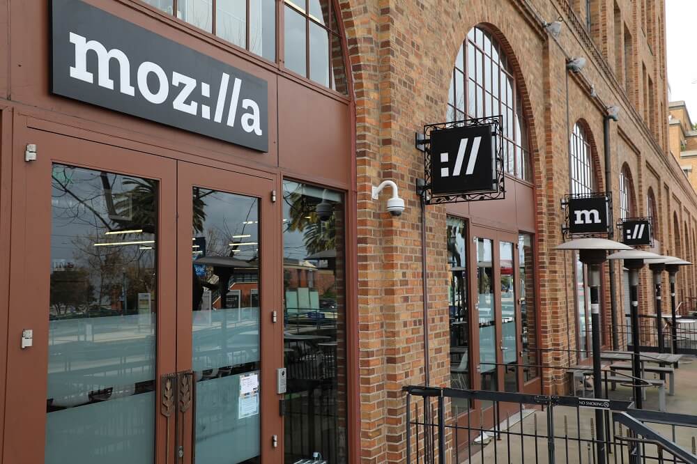 Mozilla szuka pieniędzy poza Google. AI zabija wyszukiwarki