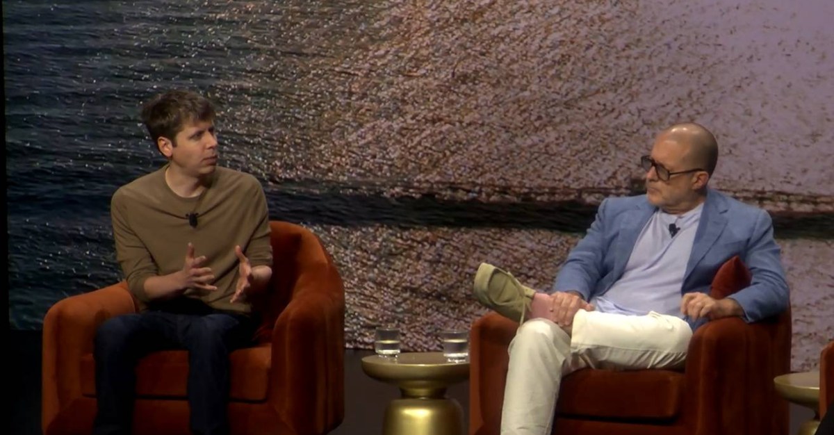 Altman i Ive mają prototyp. Co ukrywa OpenAI?