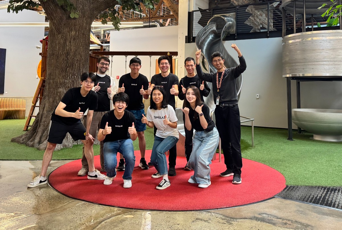 Agent AI, który sam obsługuje Twój komputer. Bez halucynacji