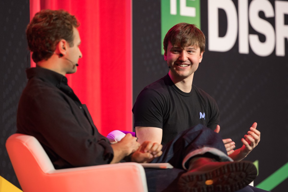 Mercor: startup za 10 miliardów dolarów, który łączy AI z ludźmi