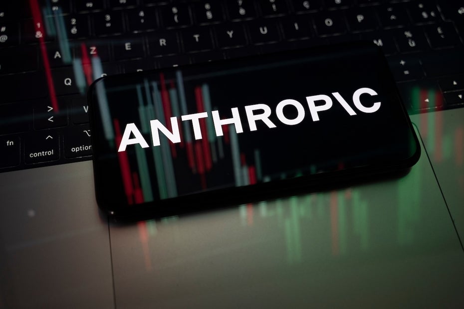 Claude Cowork wywołuje panikę na giełdzie. Czy to koniec ery SaaS?