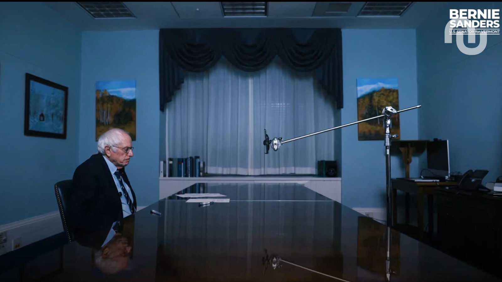 Bernie Sanders rozmawia z Claude. Polityka kontra technika