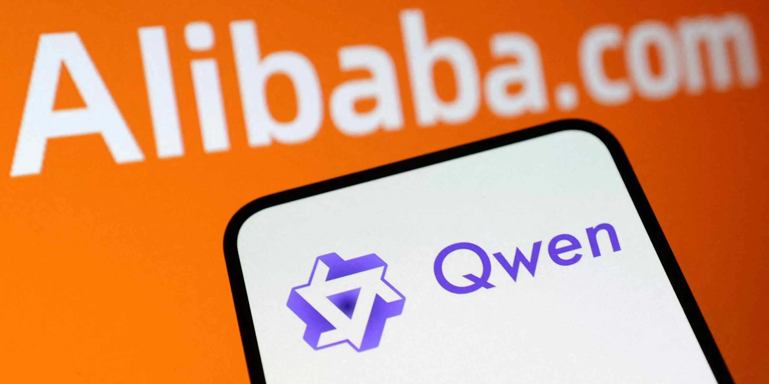 Alibaba otwiera Qwen na zewnętrzne aplikacje. Wyścig agentów AI w Chinach przyspiesza